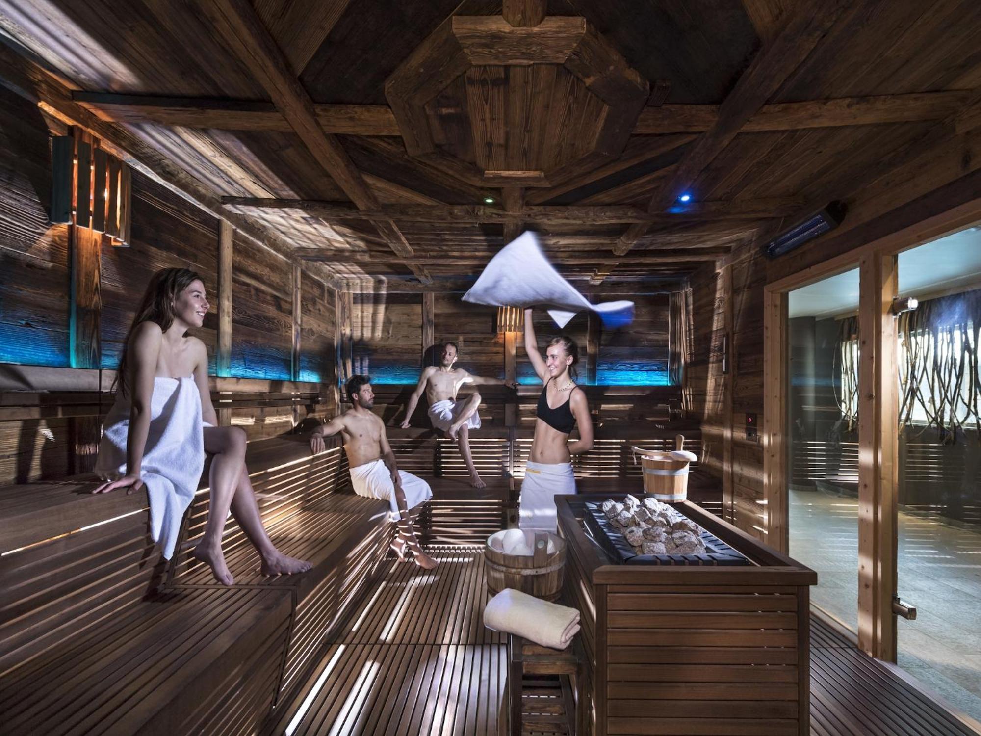 Vakantiehuis In Baita Only 200m From The Ski Lifts *